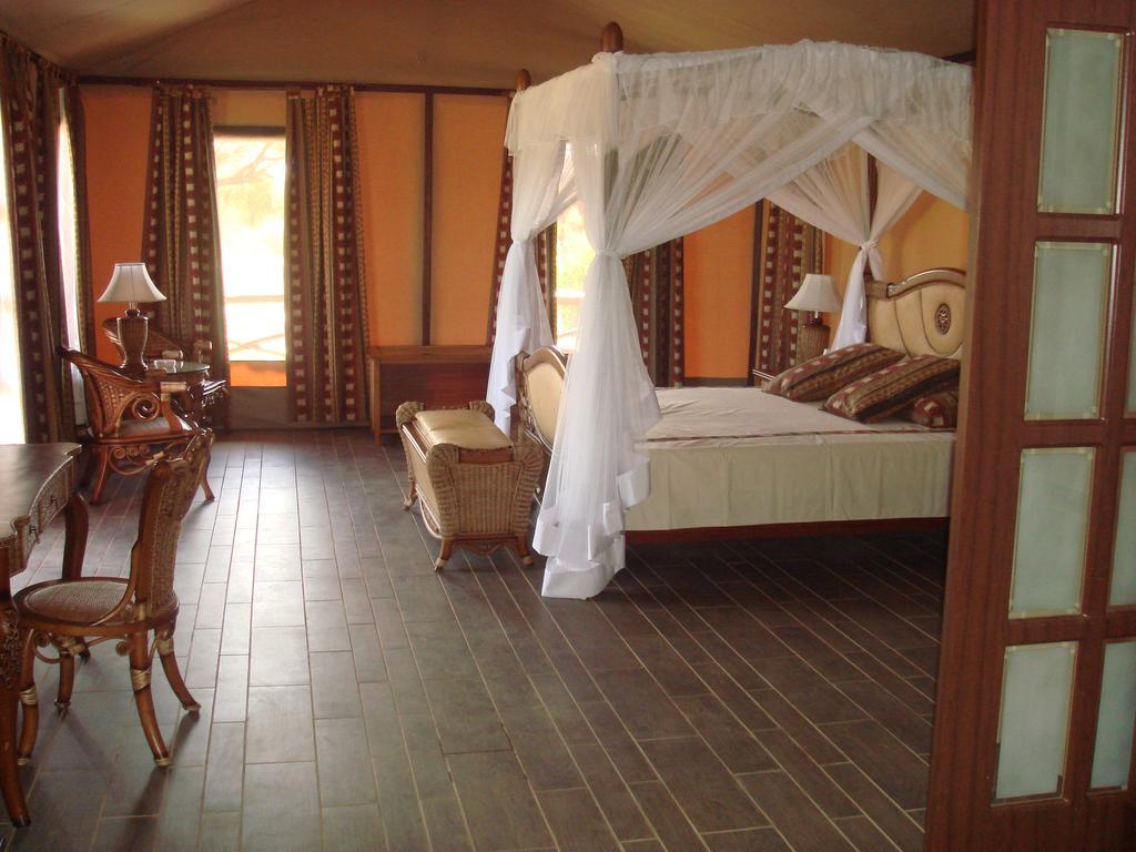 Kilima Safari Camp Hotel อัมโบเซลี ภายนอก รูปภาพ