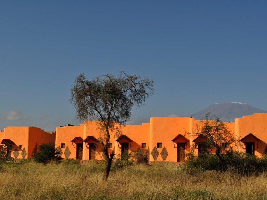 Kilima Safari Camp Hotel อัมโบเซลี ภายนอก รูปภาพ